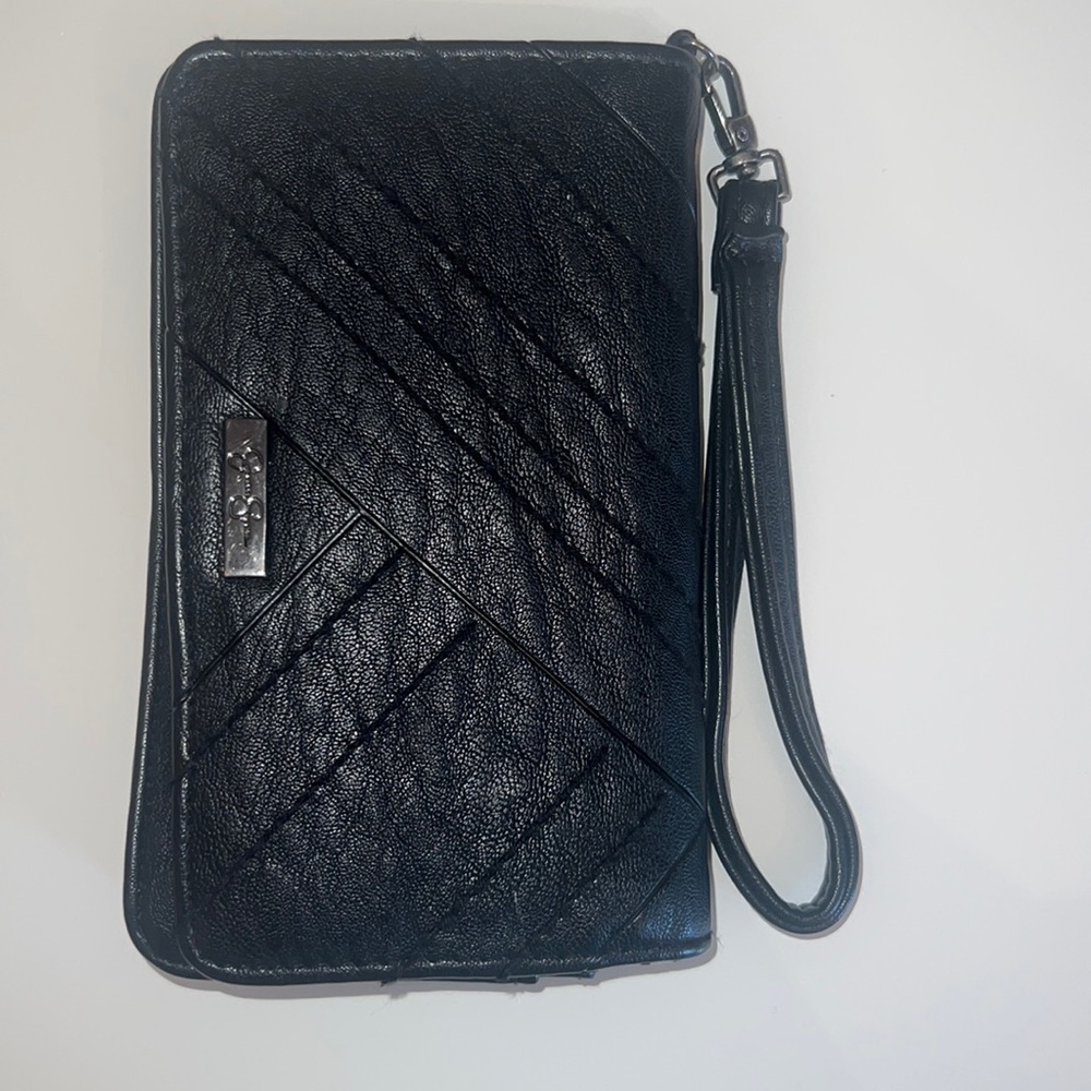 Jessica Simpson wristlet